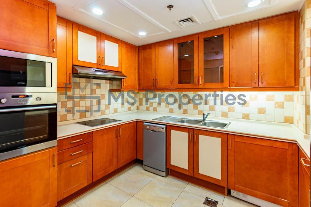 Stunning 2 BHK Apartment with Balcony For Sale in Pearl