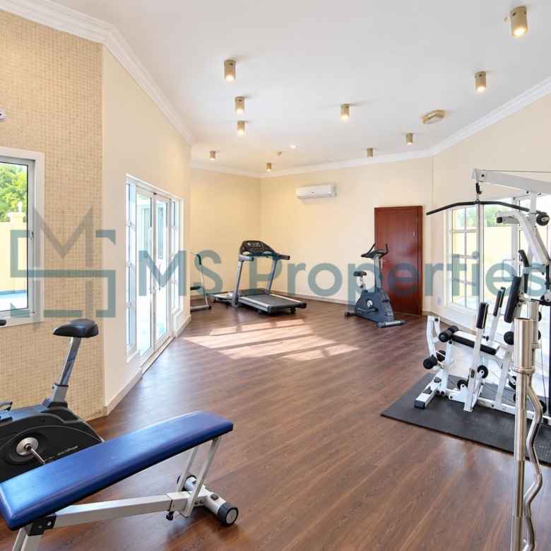 Spacious 4 Bedroom + MaidRoom Villa in a Compound