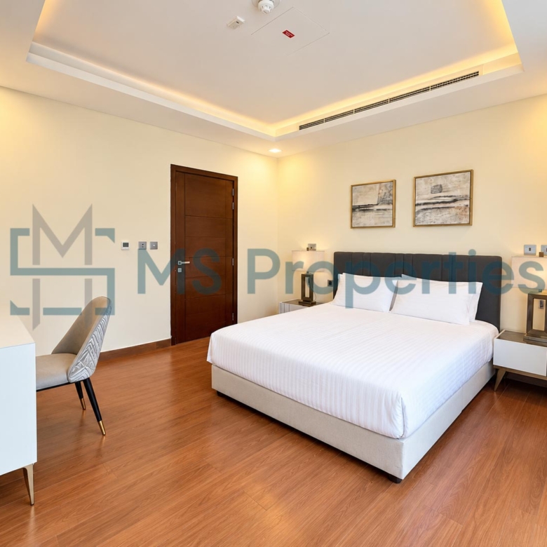 Luxuriously Furnished 3BHK + MaidRoom in The Pearl
