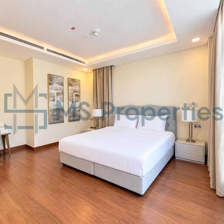 Luxuriously Furnished 3BHK + MaidRoom in The Pearl