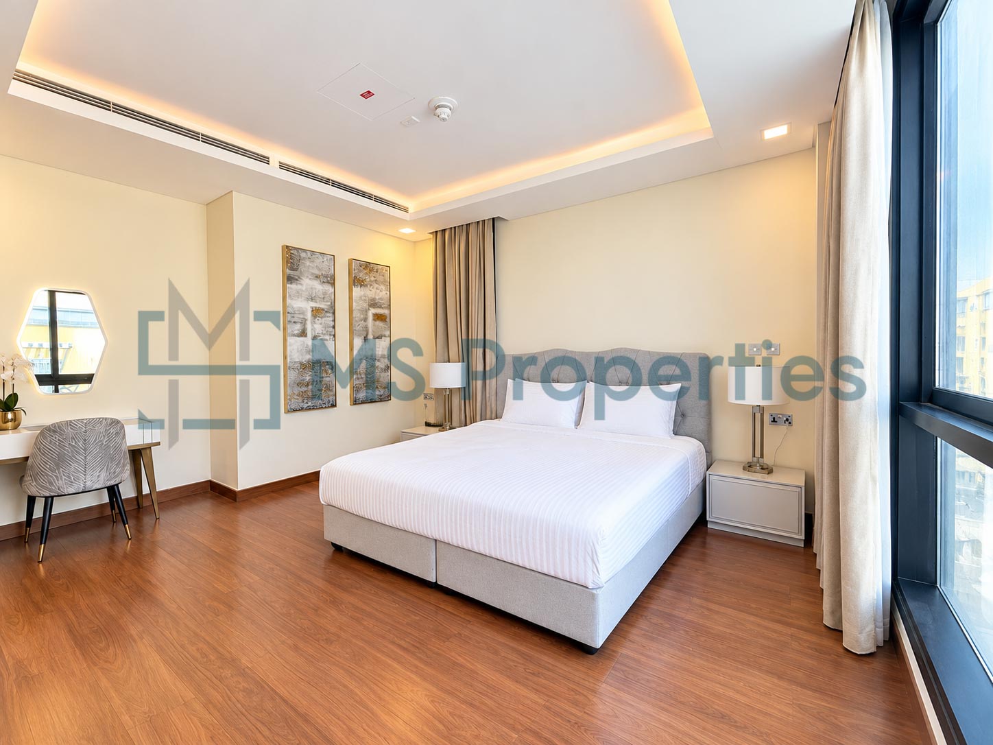 Luxuriously Furnished 3BHK + MaidRoom in The Pearl