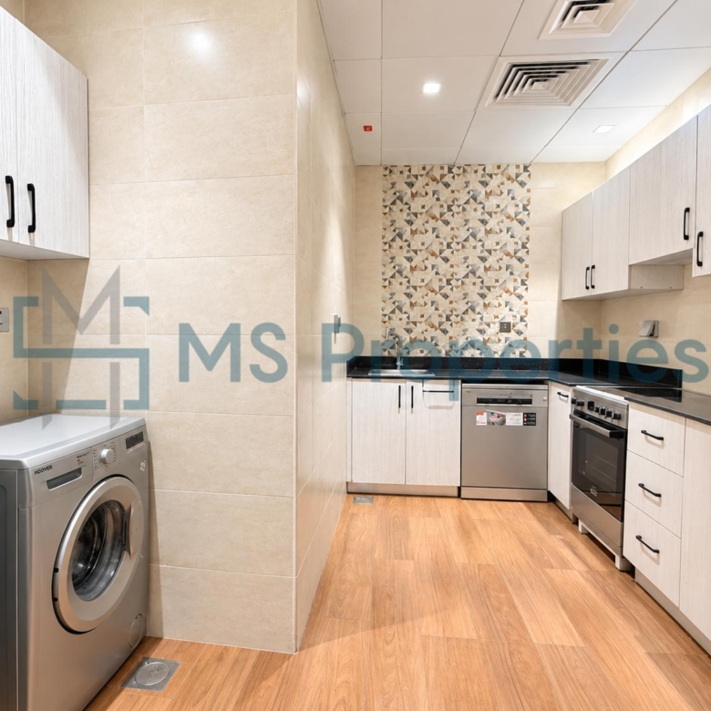 Luxuriously Furnished 3BHK + MaidRoom in The Pearl