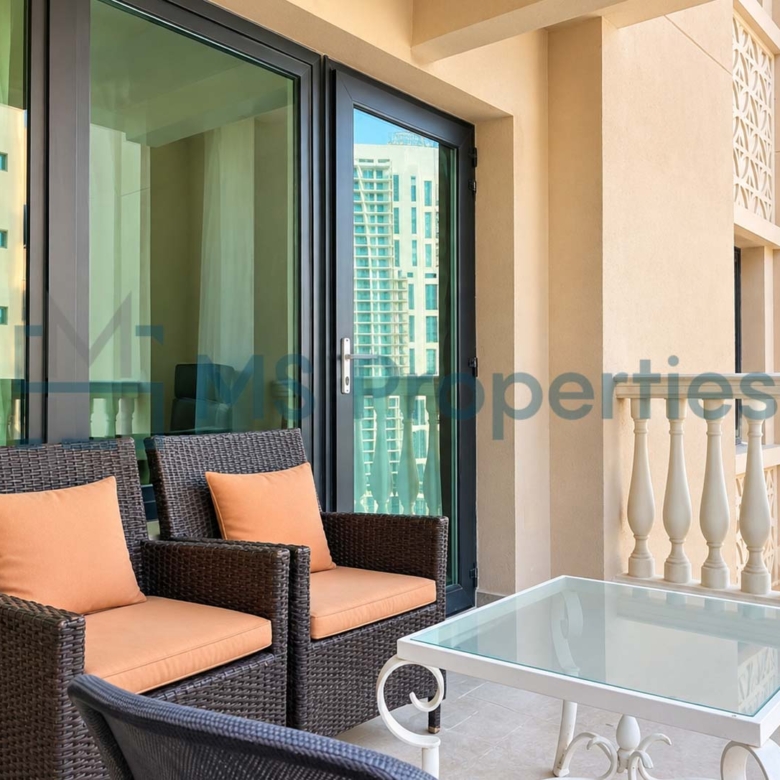 Sophisticated 2BHK Furnished with Balcony Sea View