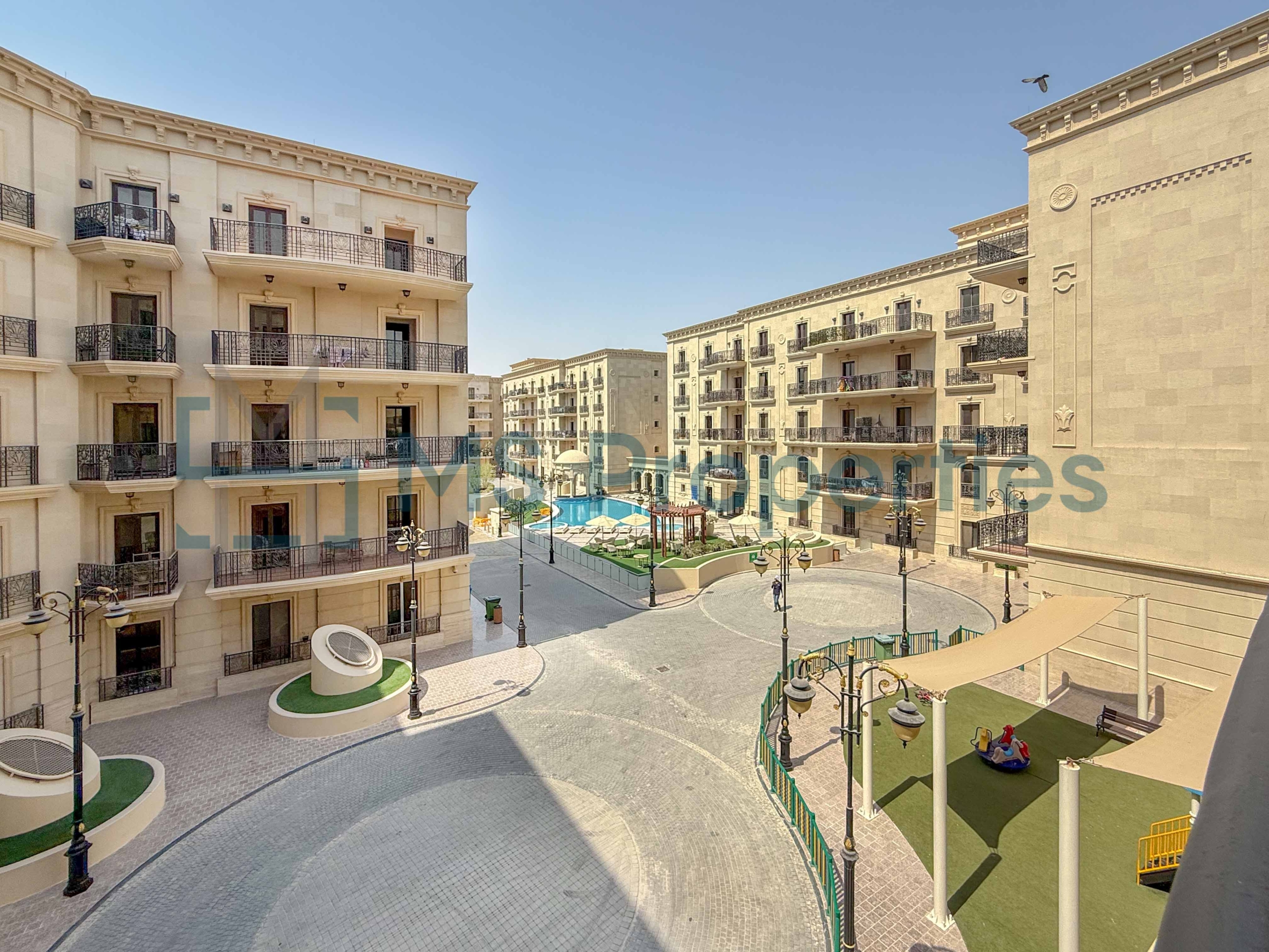 Sophisticated | 1 BDR Flat with Balcony | Bills Included