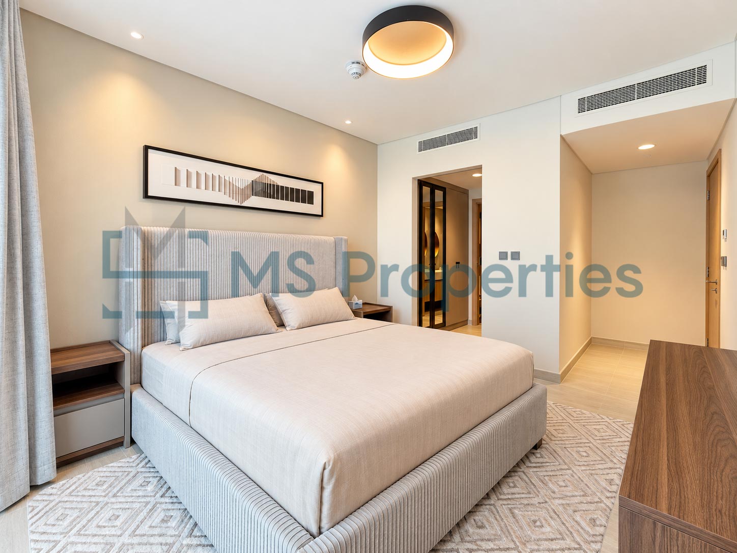 Prestigious 2 BHK + Maid Furnished with Balcony Beautiful City View
