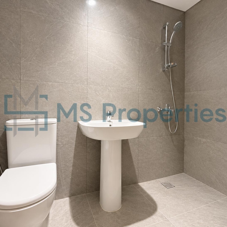 Prestigious 2 BHK + Maid Furnished with Balcony Beautiful City View