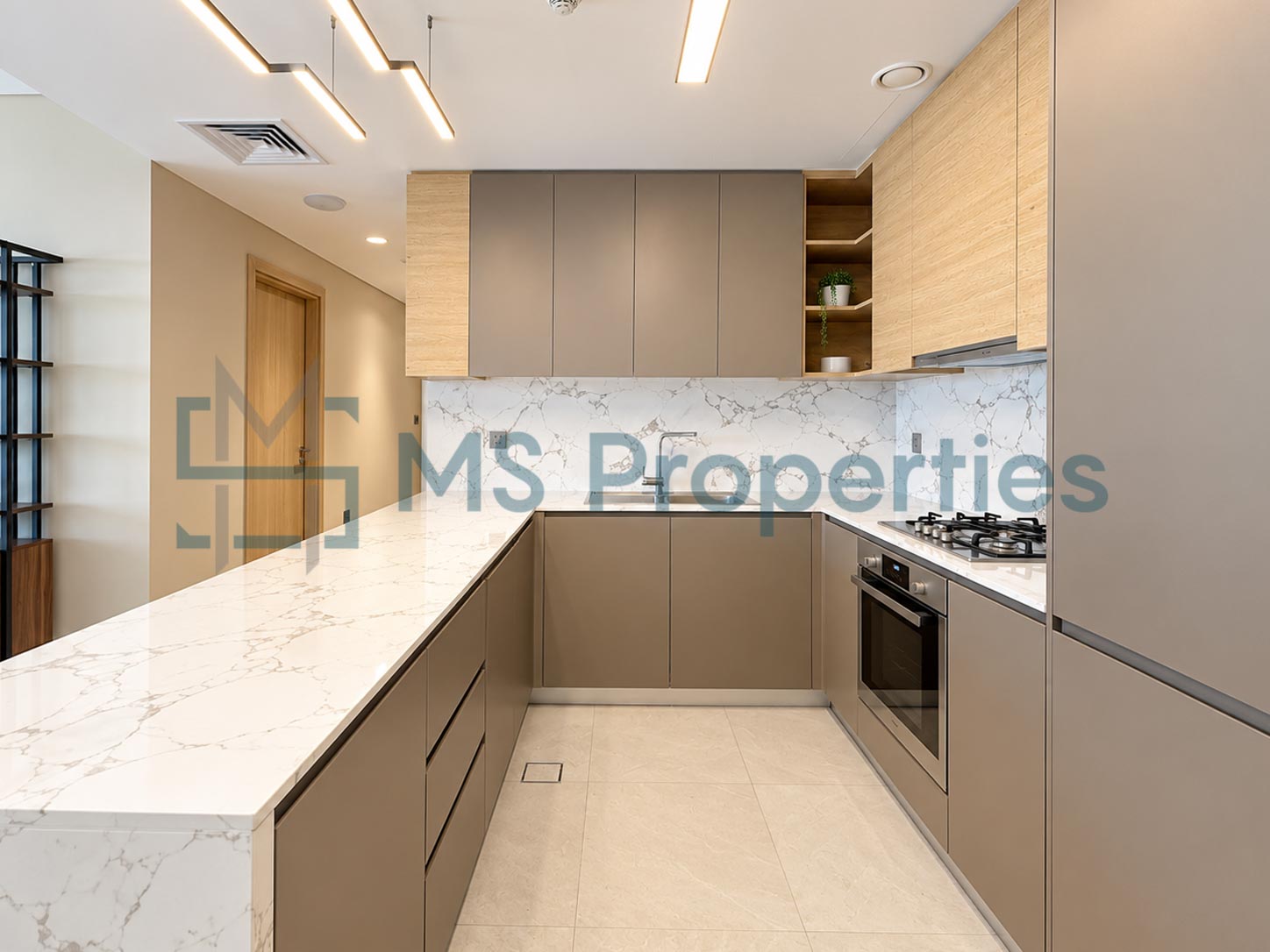 Prestigious 2 BHK + Maid Furnished with Balcony Beautiful City View