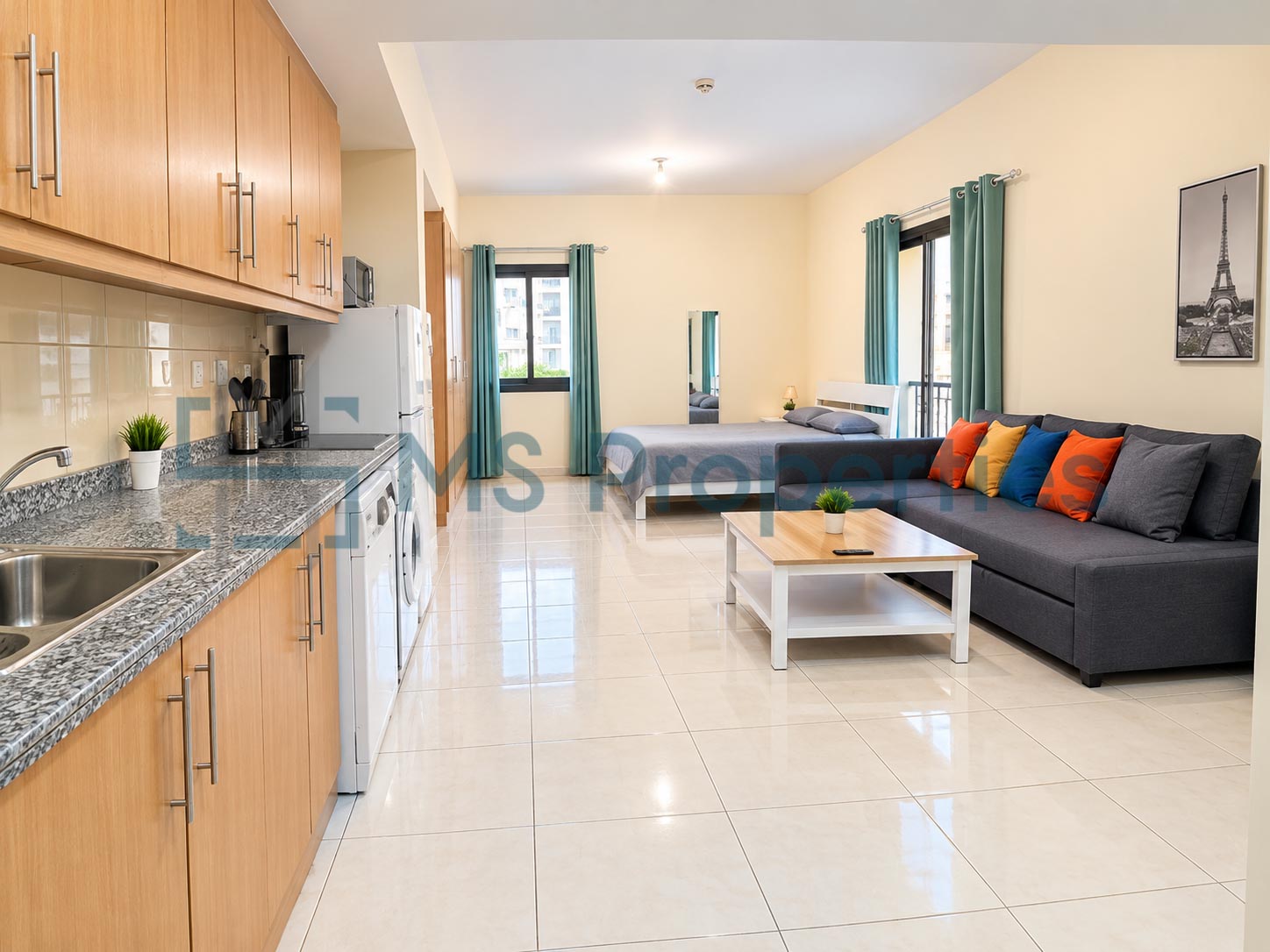 Cozy and Bright Studio Apartment in Fox Hills