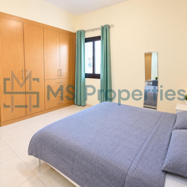 Cozy and Bright Studio Apartment in Fox Hills