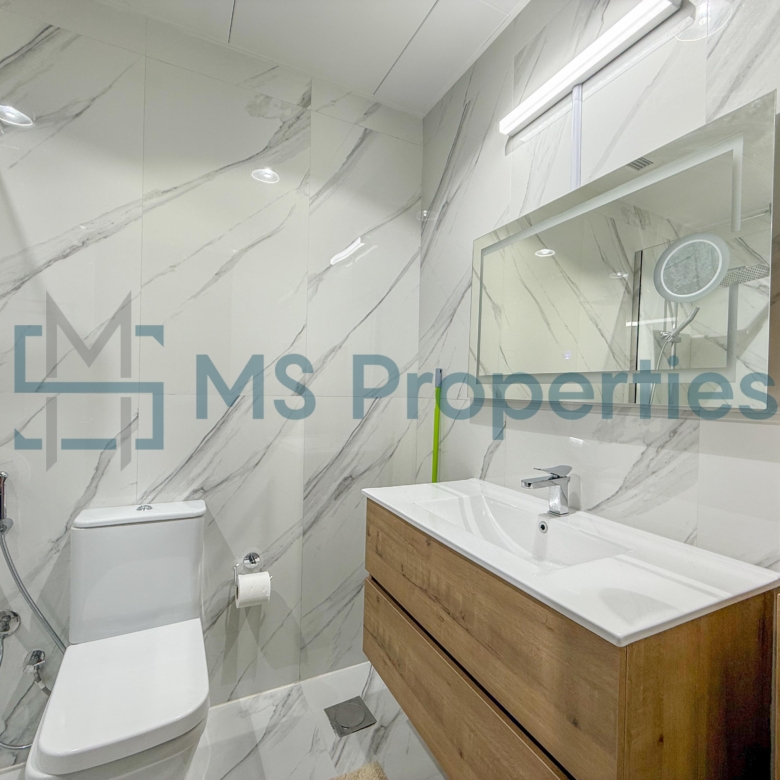 Modern 2BHK Furnished with Balcony Stunning City View