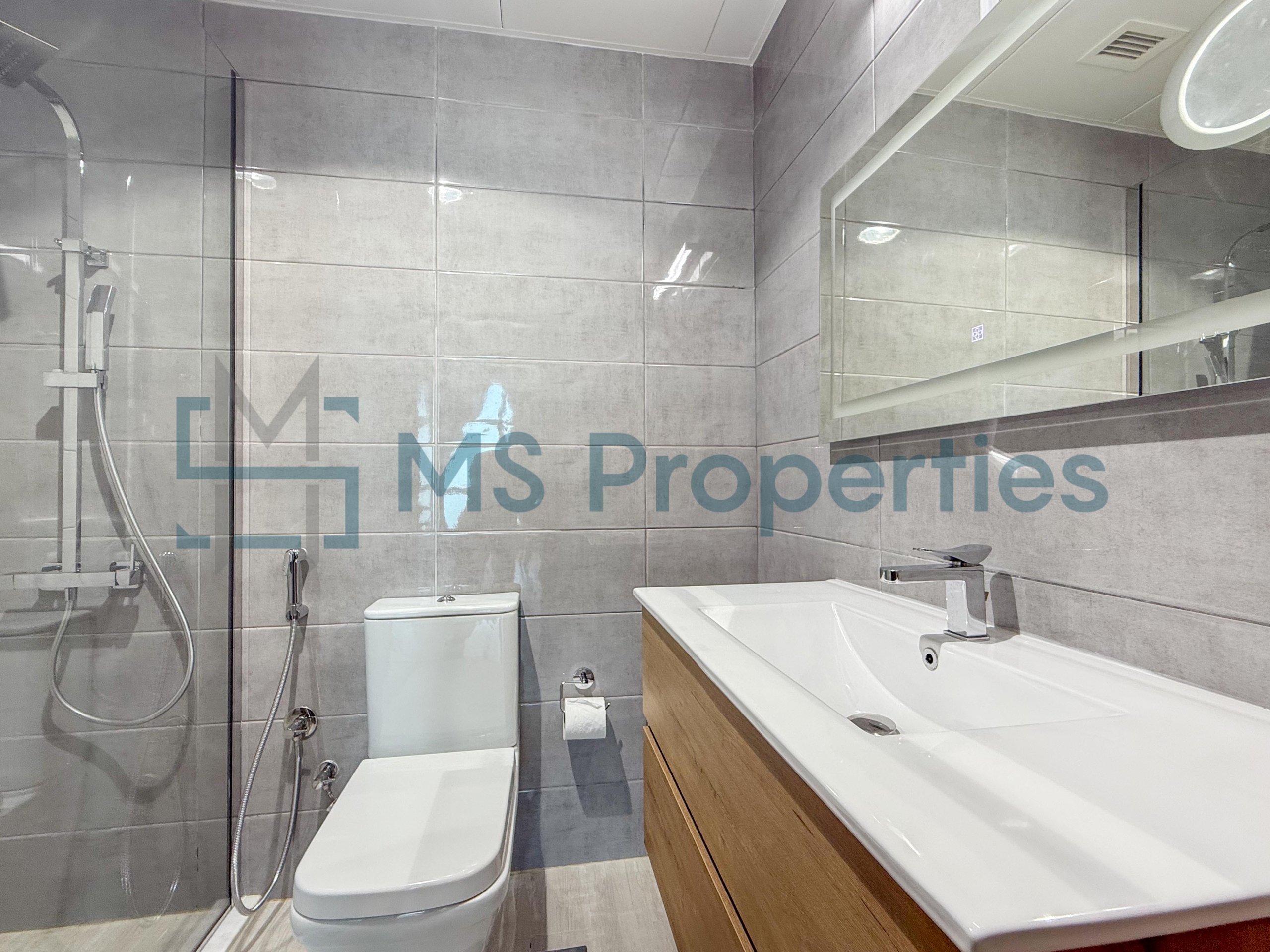Modern 2BHK Furnished with Balcony Stunning City View