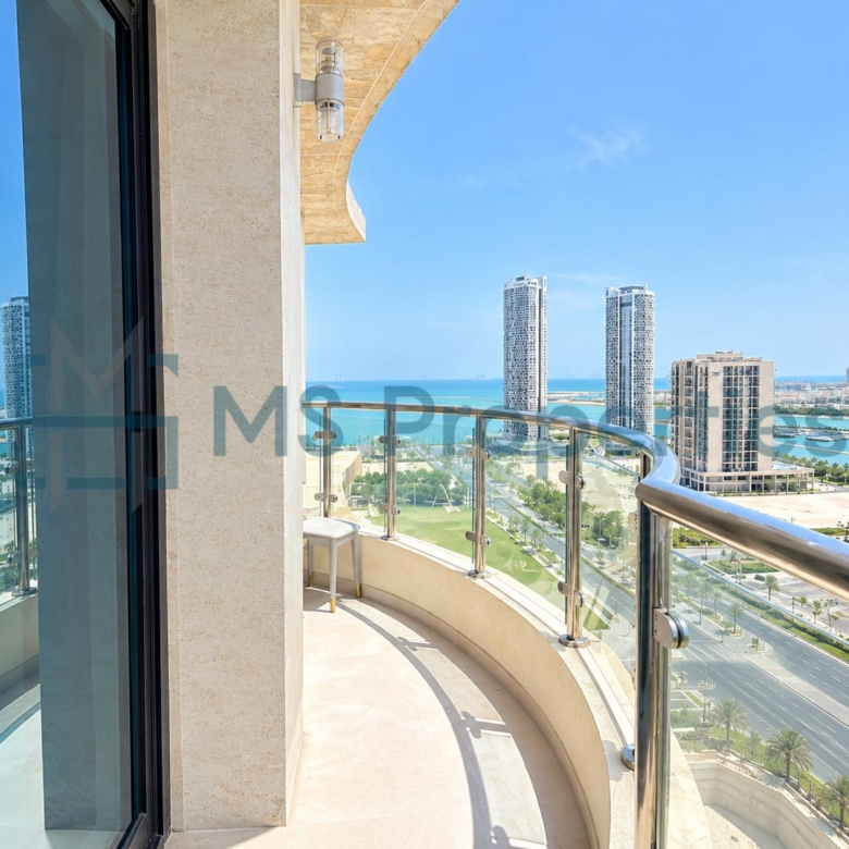 Modern 2 BDR Furnished with Balcony Beautiful View