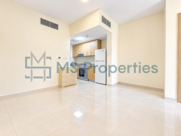 Charming & Stylish Studio Apartment in Fox Hills