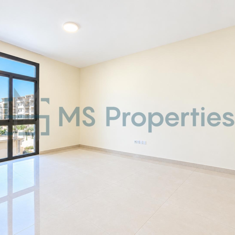 Charming & Stylish Studio Apartment in Fox Hills
