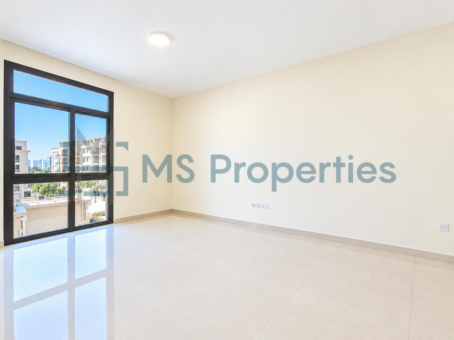Charming & Stylish Studio Apartment in Fox Hills