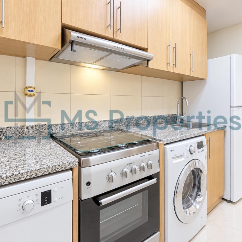 Charming & Stylish Studio Apartment in Fox Hills