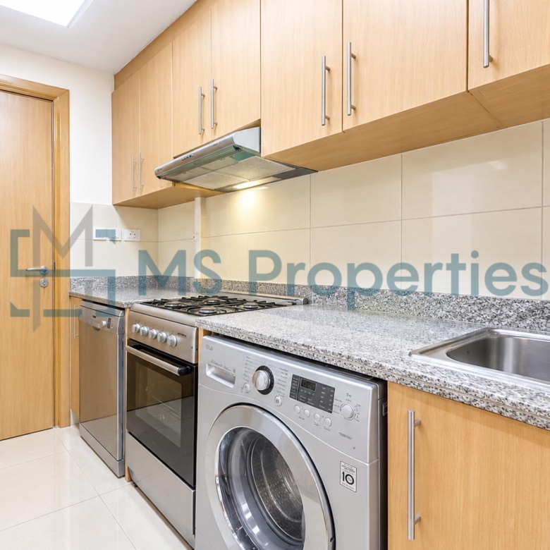 Charming & Stylish Studio Apartment in Fox Hills