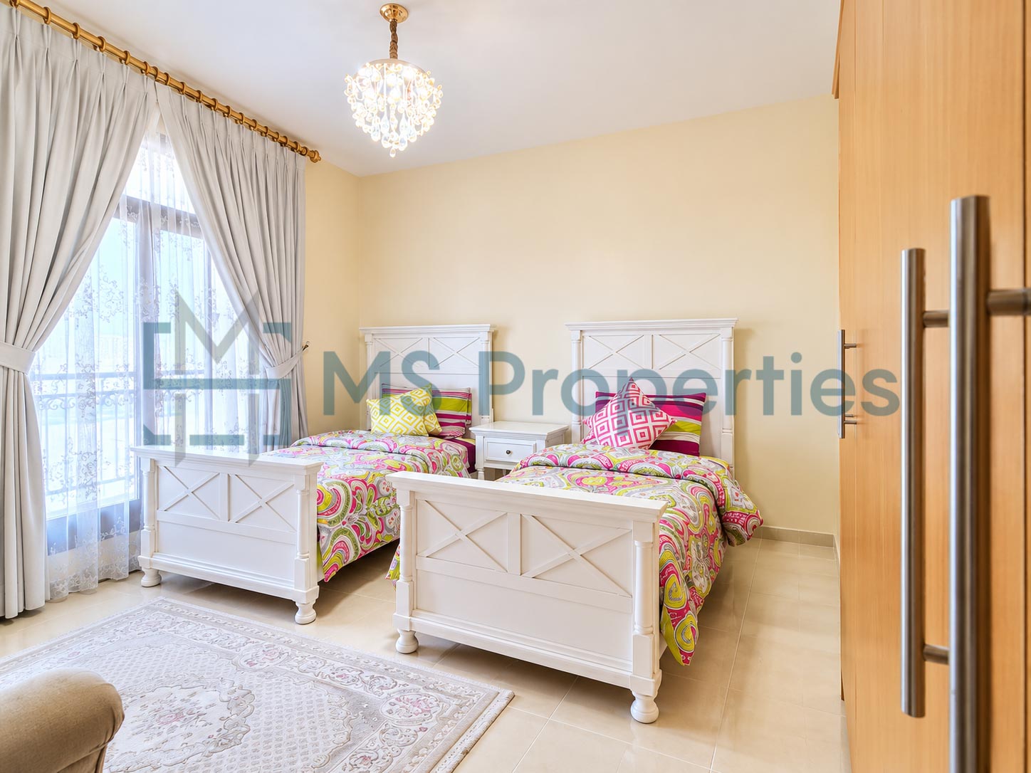 Spacious 3BHK Apartment in the Heart of Fox Hills