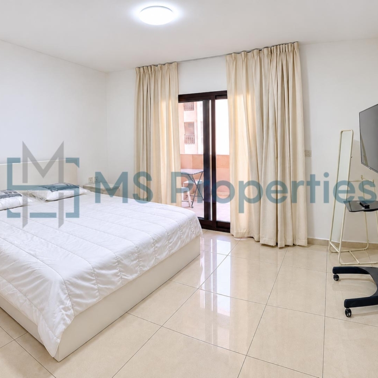Modern & Cozy Studio Furnished with Balcony | Bills Included