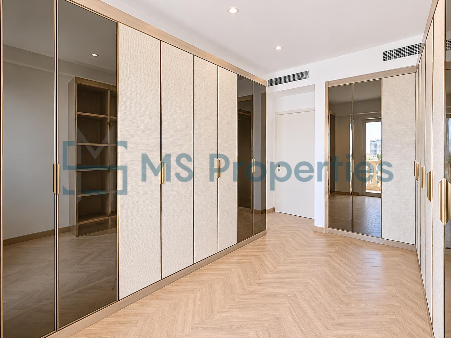 Fully Renovated 3 BHK + Maid`s Room with Balcony | For Sale