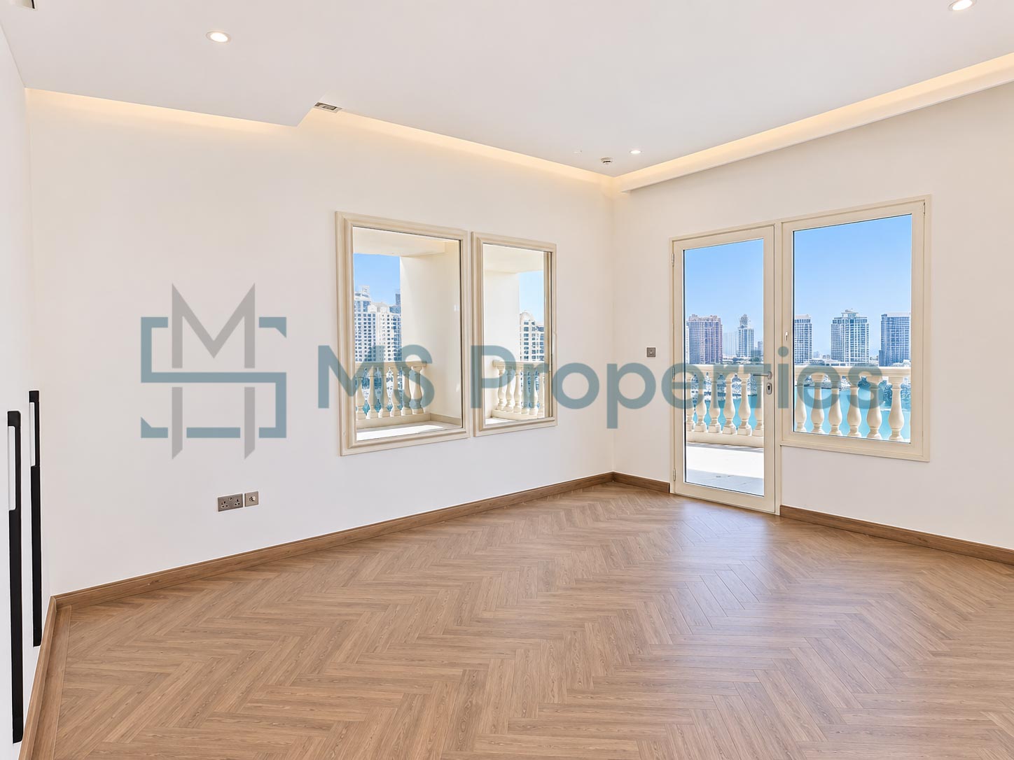 Fully Renovated 3 BHK + Maid`s Room with Balcony | For Sale