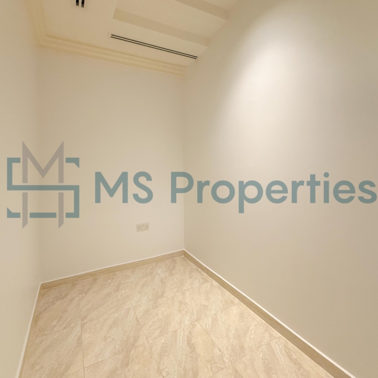 Stunning 2 BHK+Maid Room | Including Bills | Balcony View