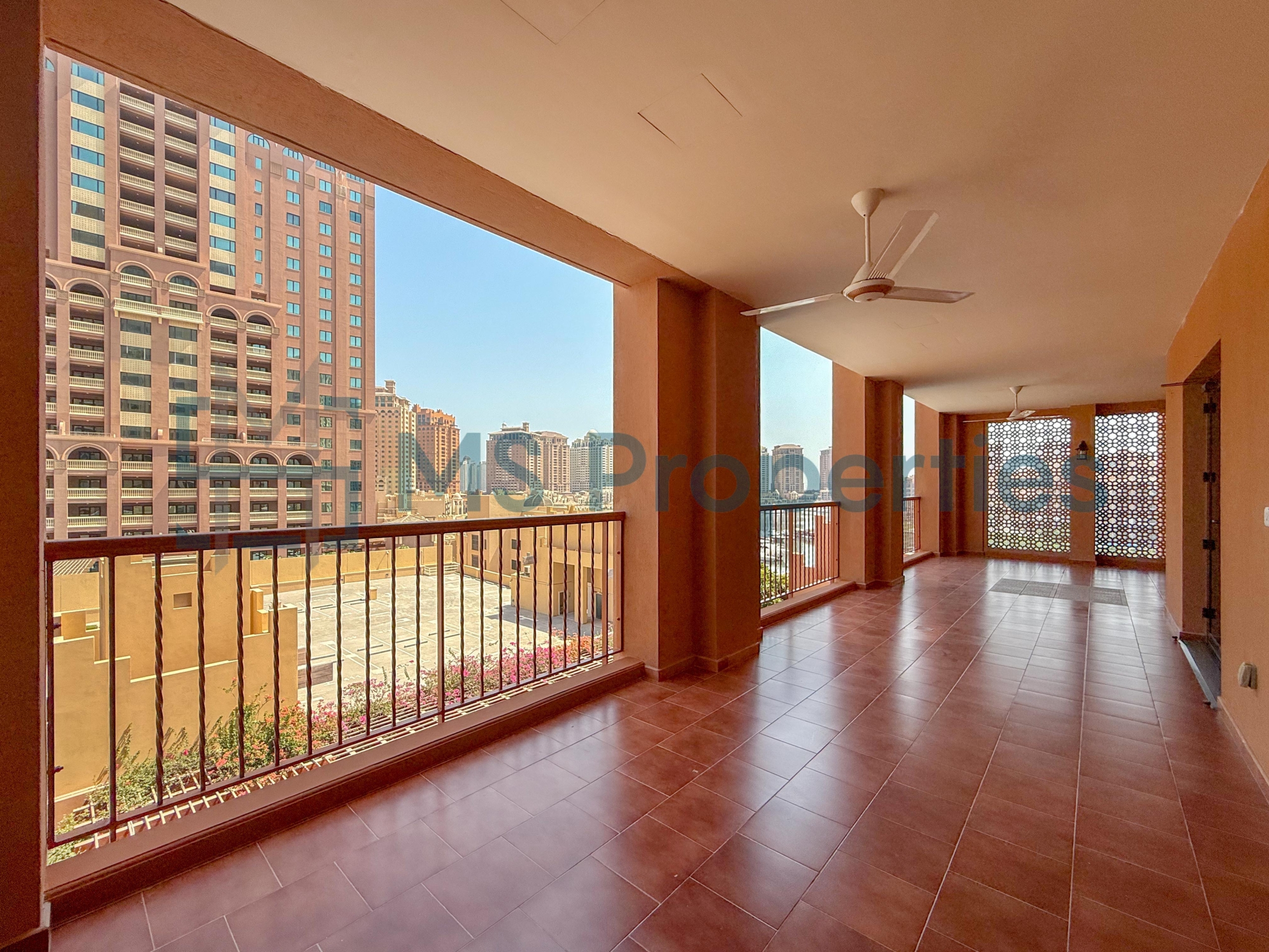 Stunning 2 BHK+Maid Room | Including Bills | Balcony View