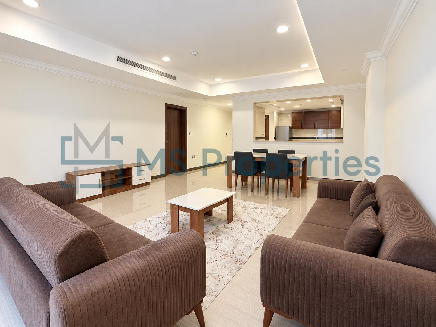 Classic Elegant 1 Bedroom Furnished with Community View