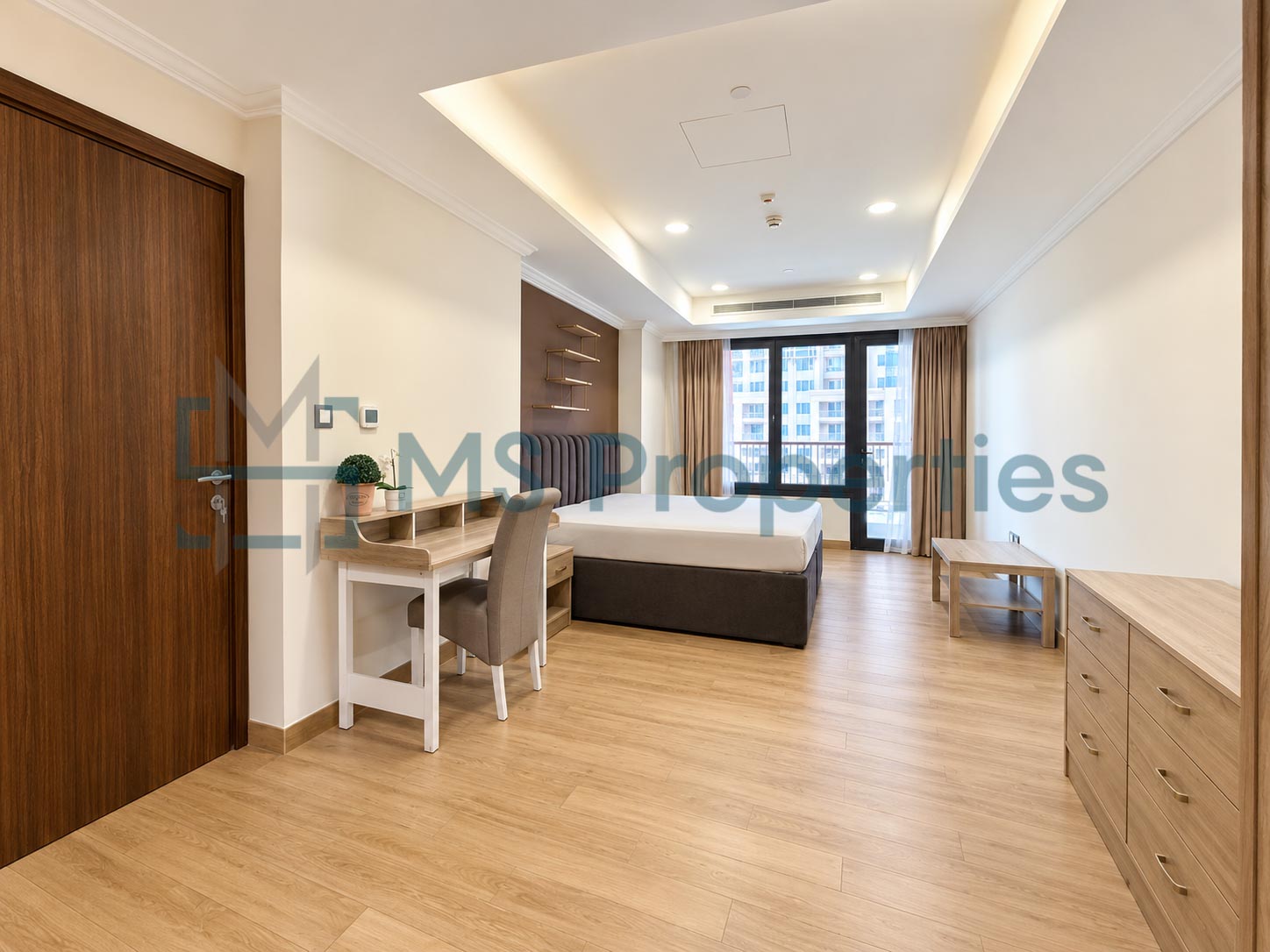 Luxurious 1 BHK Furnished with Balcony Amazing View
