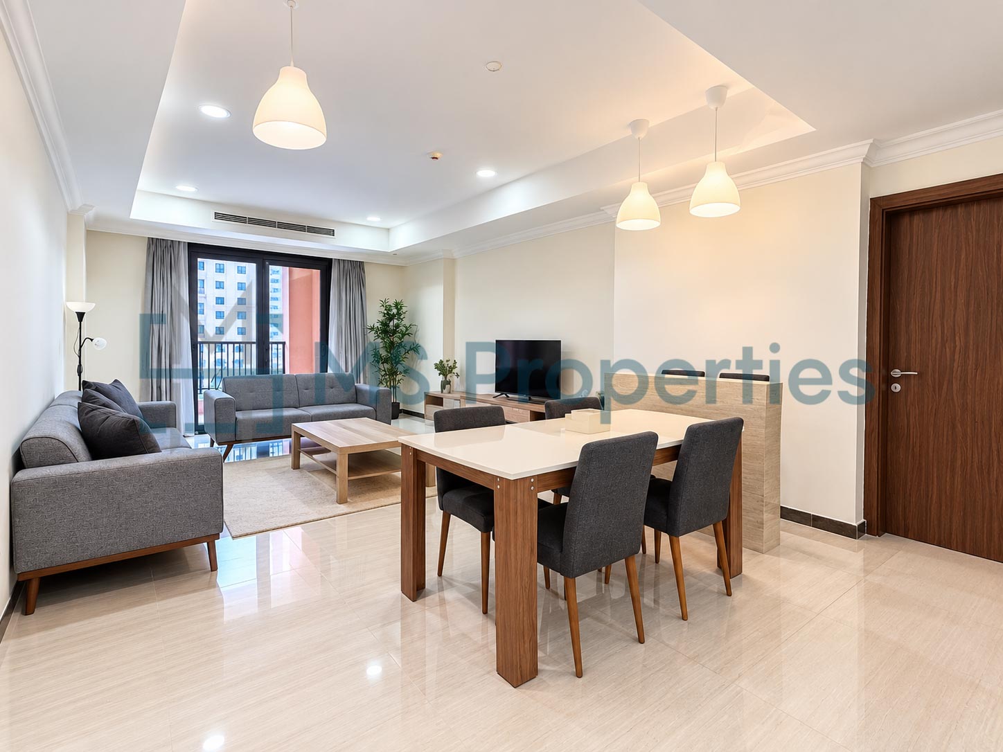 T21_313_-4 Luxurious 1 BHK Furnished with Balcony Amazing View