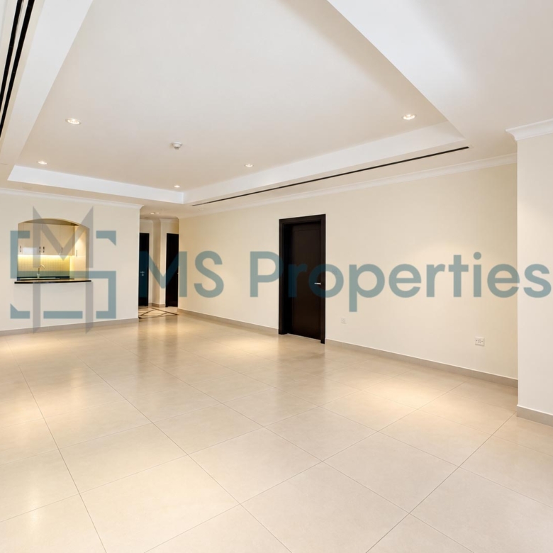 Large Layout 1 BDR Apartment with Perfect View Balcony
