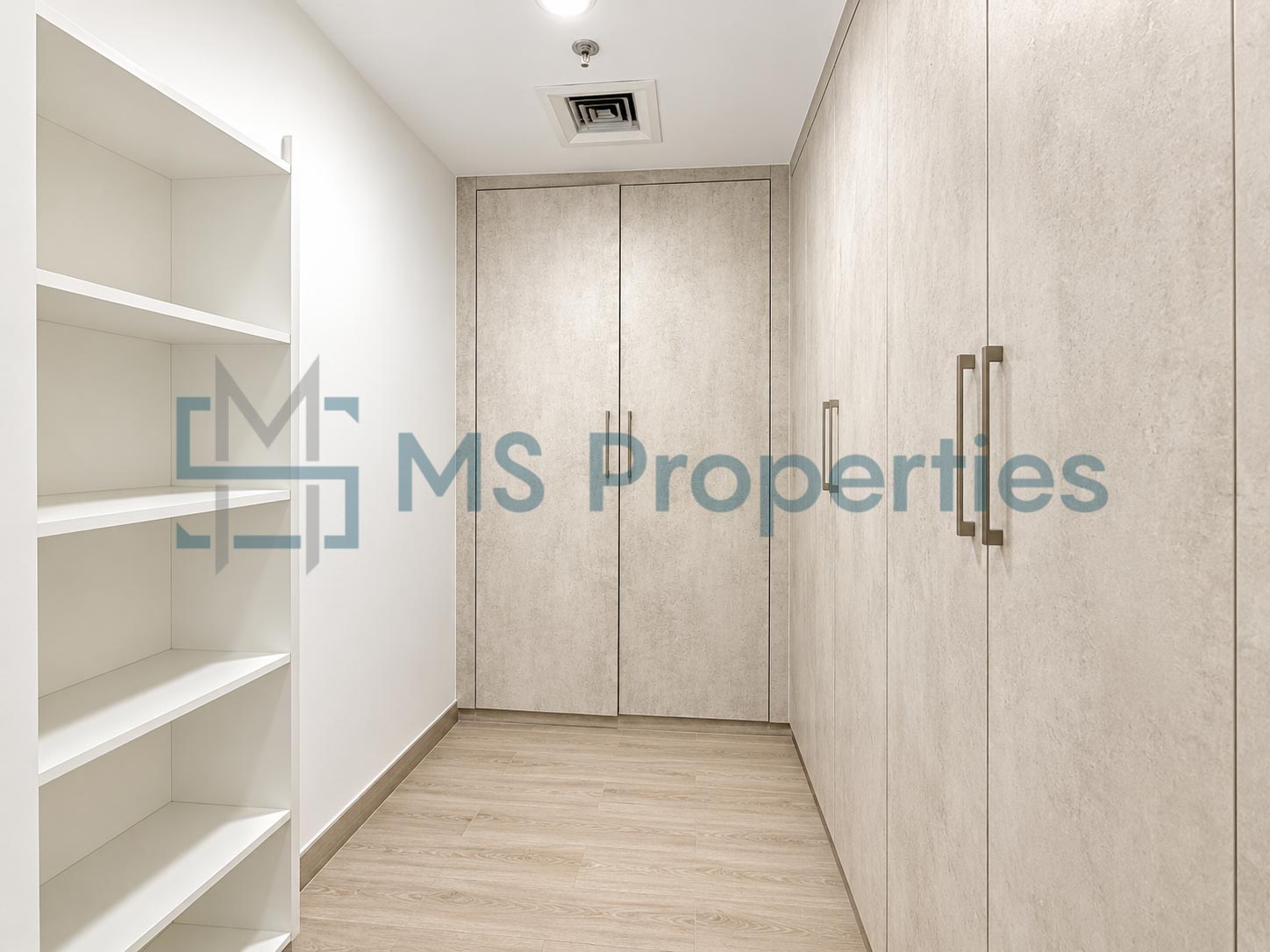 Cozy | Stunning 2 BHK Apartment with Perfect View Balcony