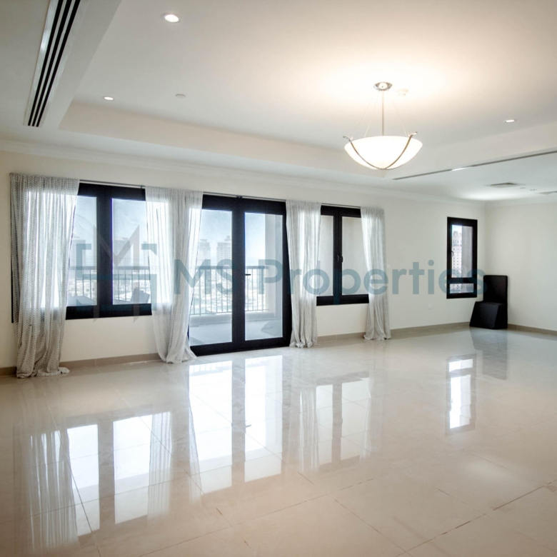 Stunning 2 BHK Apartment with Marina Sea View Balcony