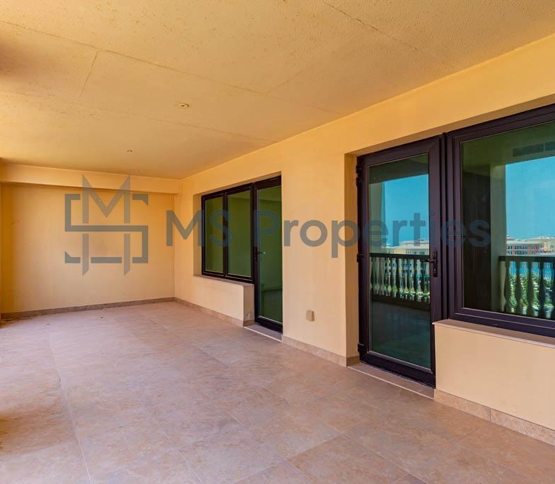Stunning 2 BHK Apartment with Balcony For Sale in Pearl