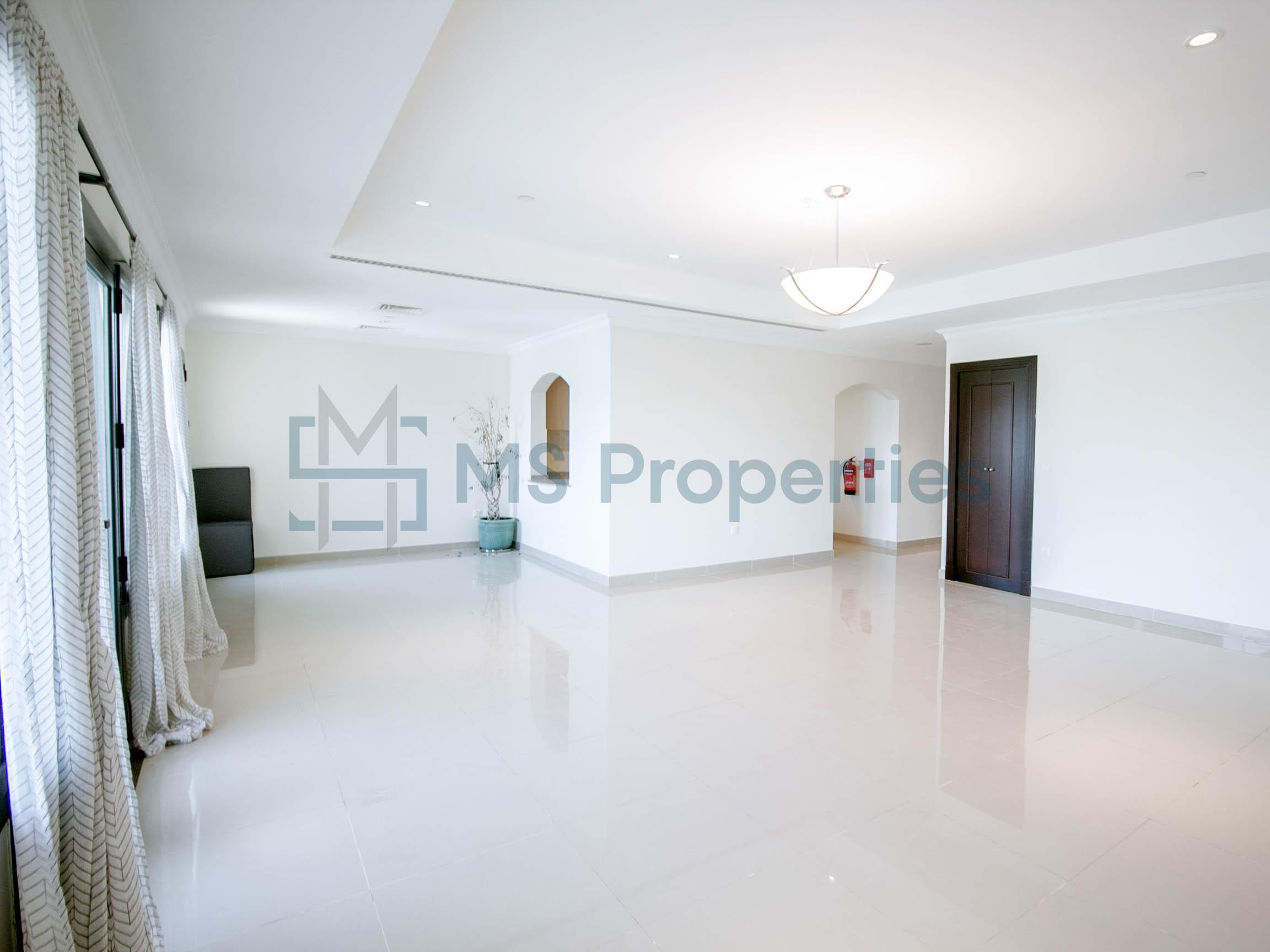 Stunning 2 BHK Apartment with Marina Sea View Balcony