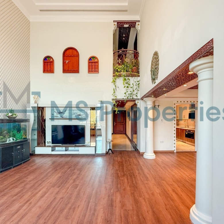 High End 4BHK + Maid Town House +Full Marina View