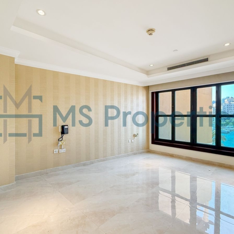 High End 4BHK + Maid Town House +Full Marina View