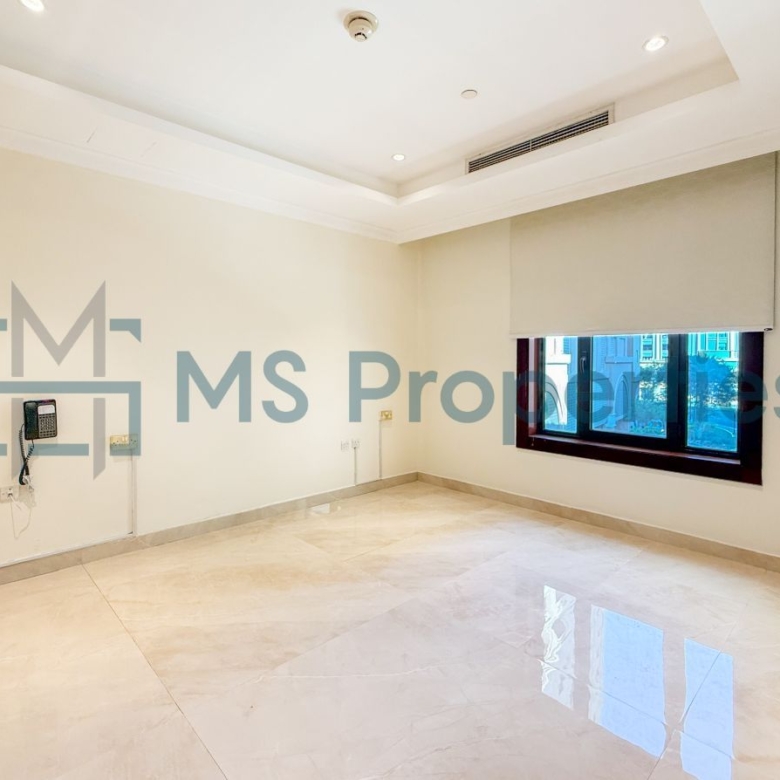 High End 4BHK + Maid Town House +Full Marina View