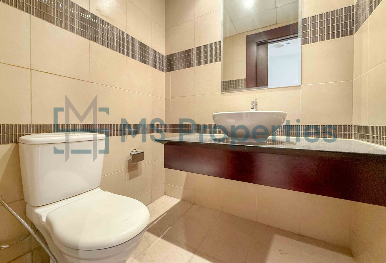 Great Apartment 2 BHK + Maid w/ Balcony Community View