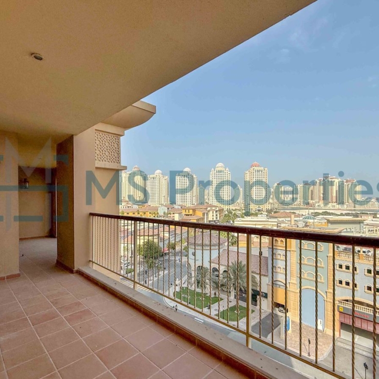 Great Apartment 2 BHK + Maid w/ Balcony Community View