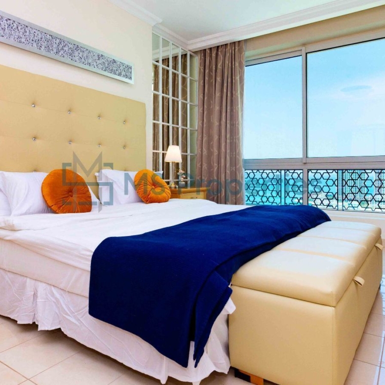 Amazingly Stunning 3 BHK Apartment | Marina View | Bills Included