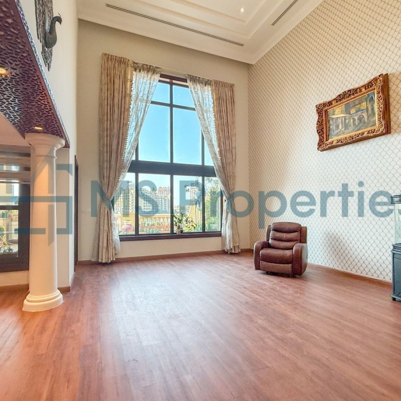 High End 4BHK + Maid Town House +Full Marina View