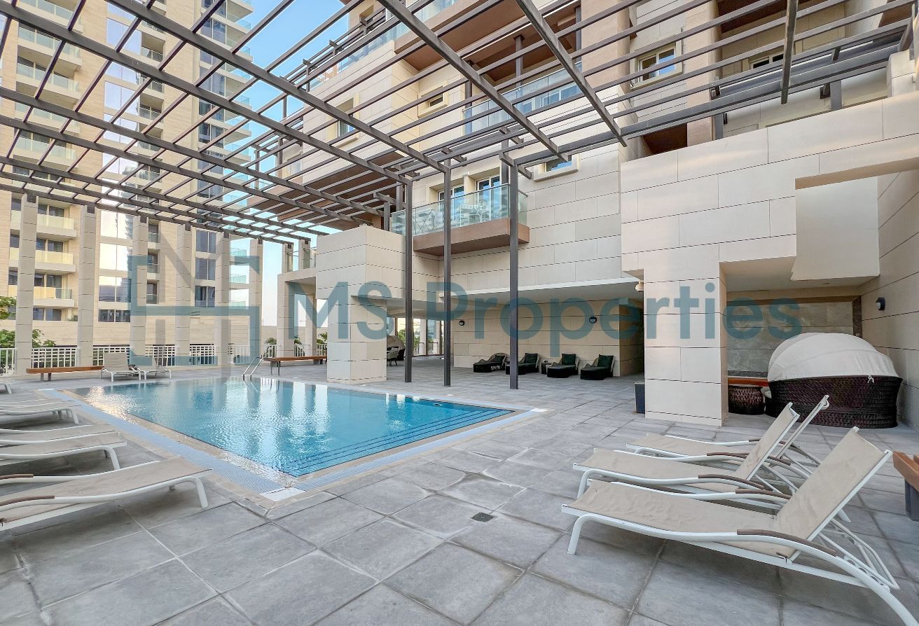 Beautiful Marina Sea View | 1 BHK Furnished with Balcony | Bills Included
