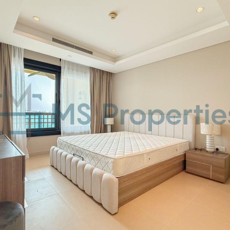 Charming 2 BHK Townhouse | Balcony | Beautiful Sea View