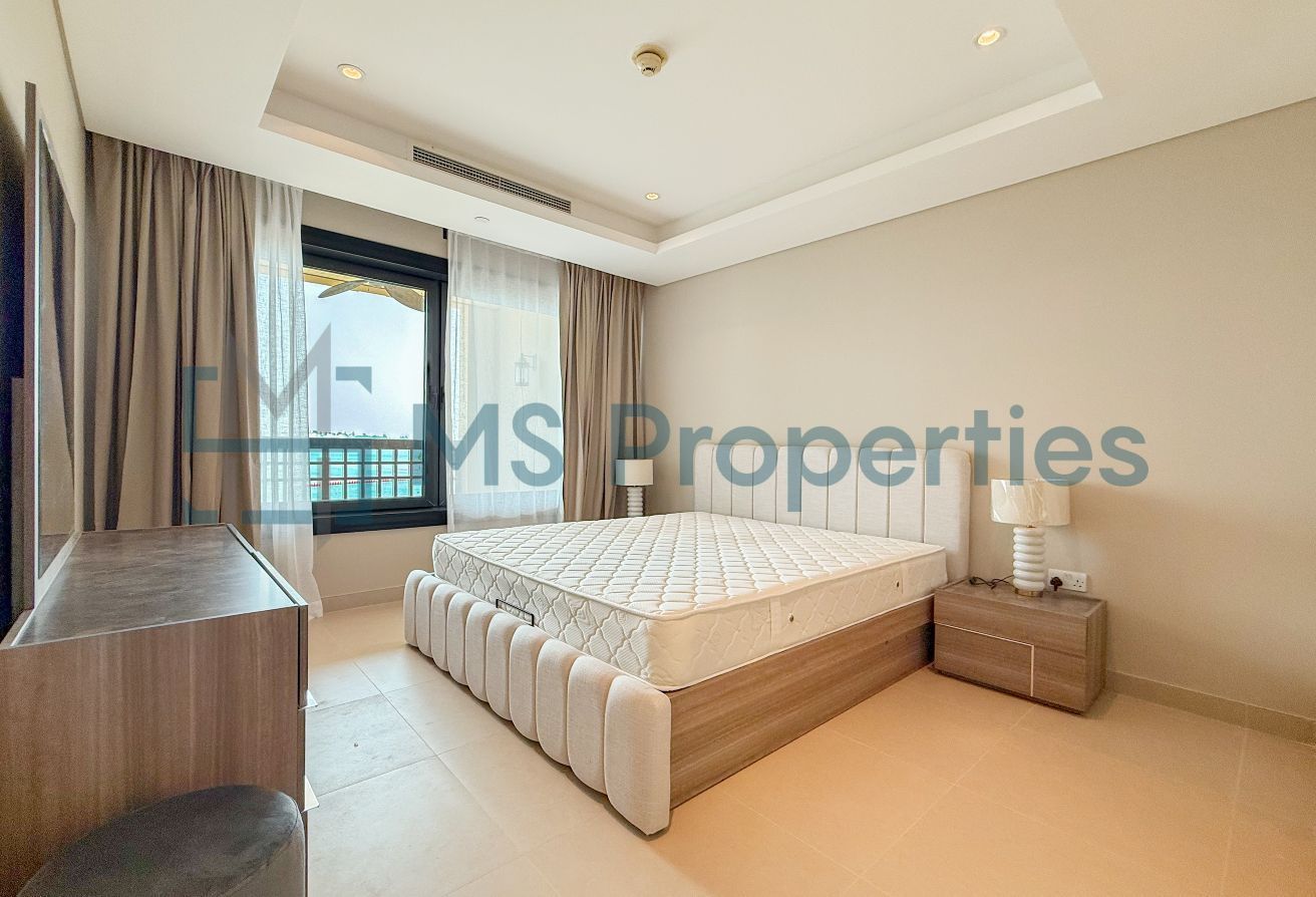 Charming 2 BHK Townhouse | Balcony | Beautiful Sea View