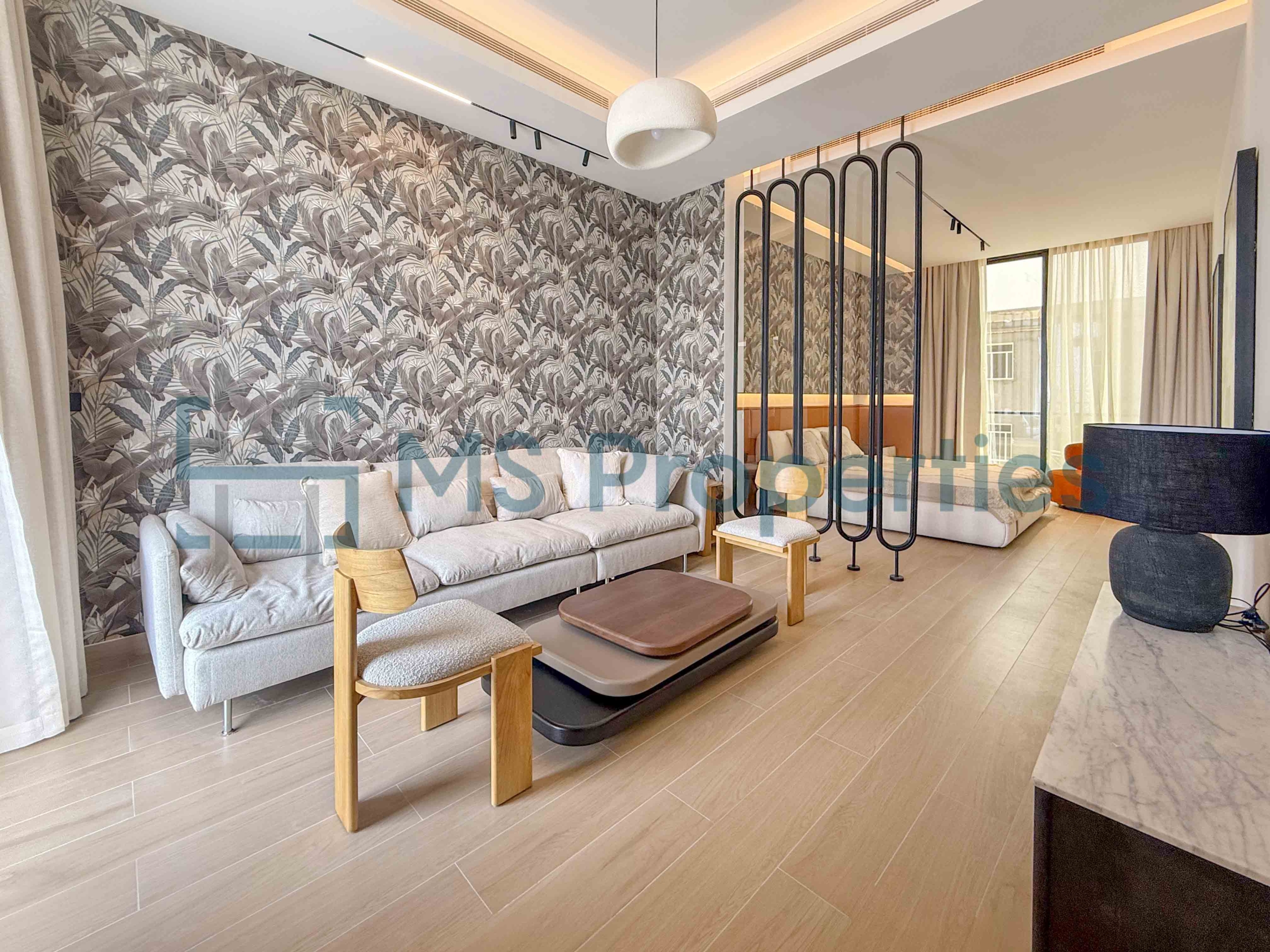 Brand New Luxurious 4Bedroom Villa with Backyard and Pool