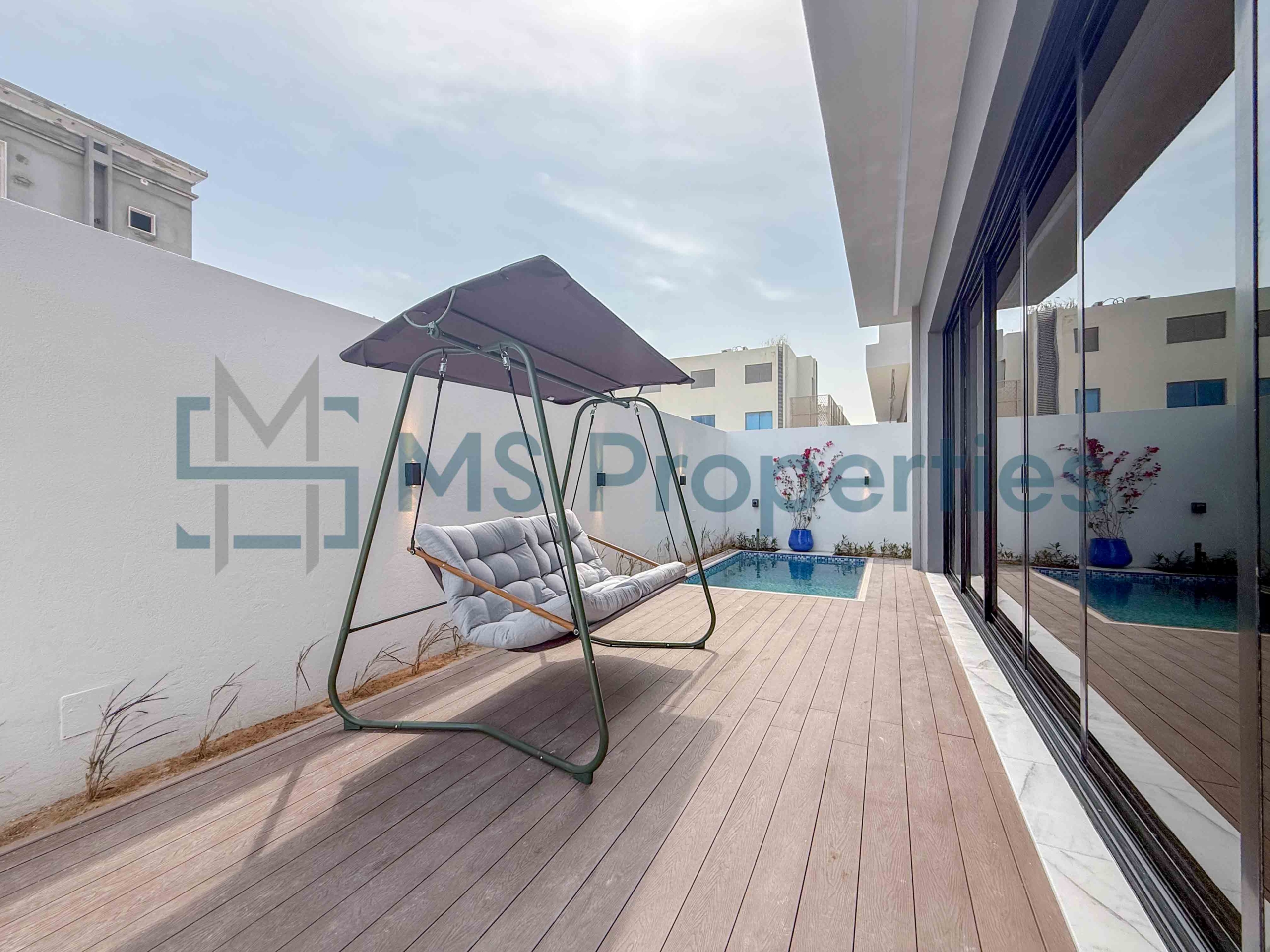 Brand New Luxurious 4Bedroom Villa with Backyard and Pool