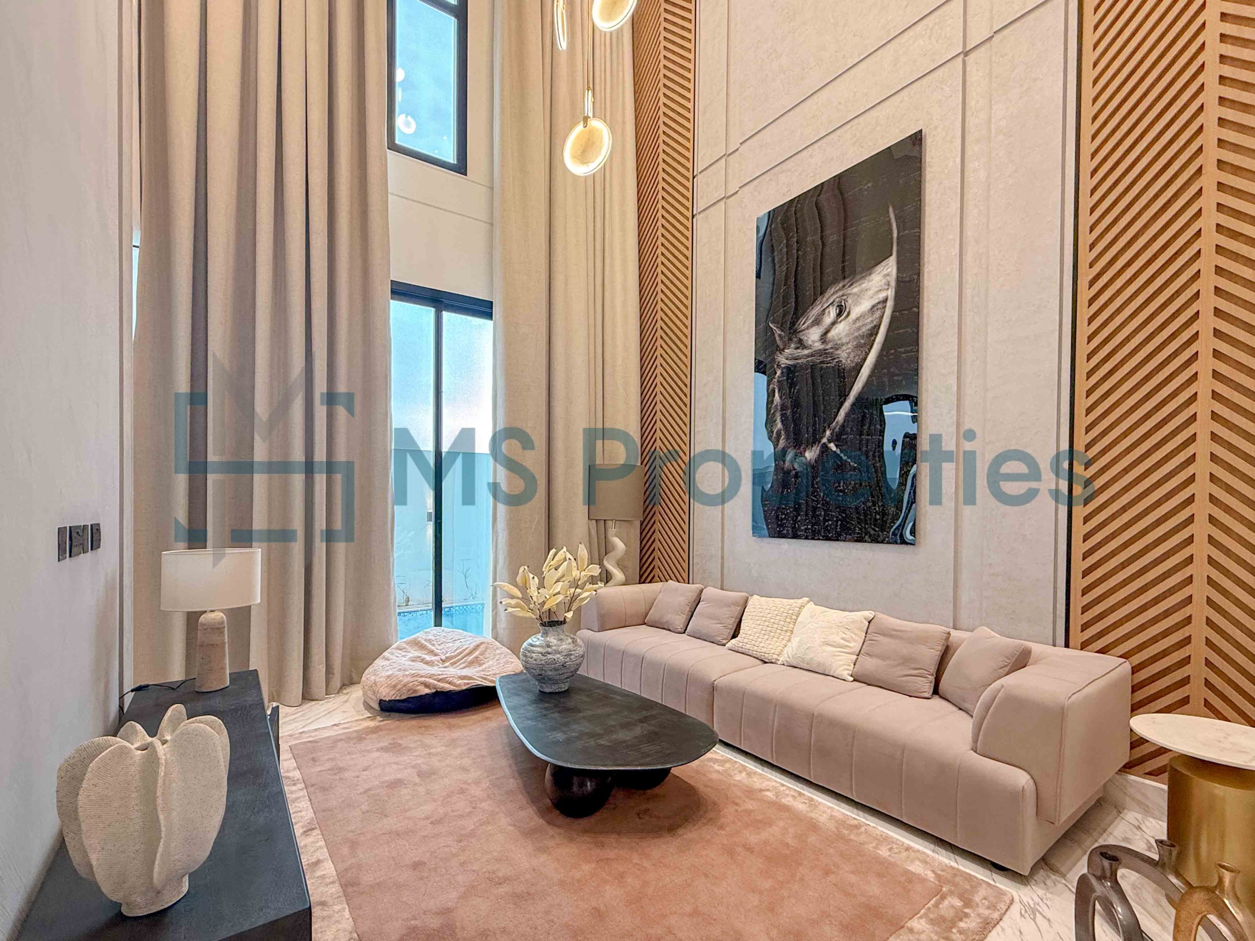 Brand New Luxurious 4Bedroom Villa with Backyard and Pool